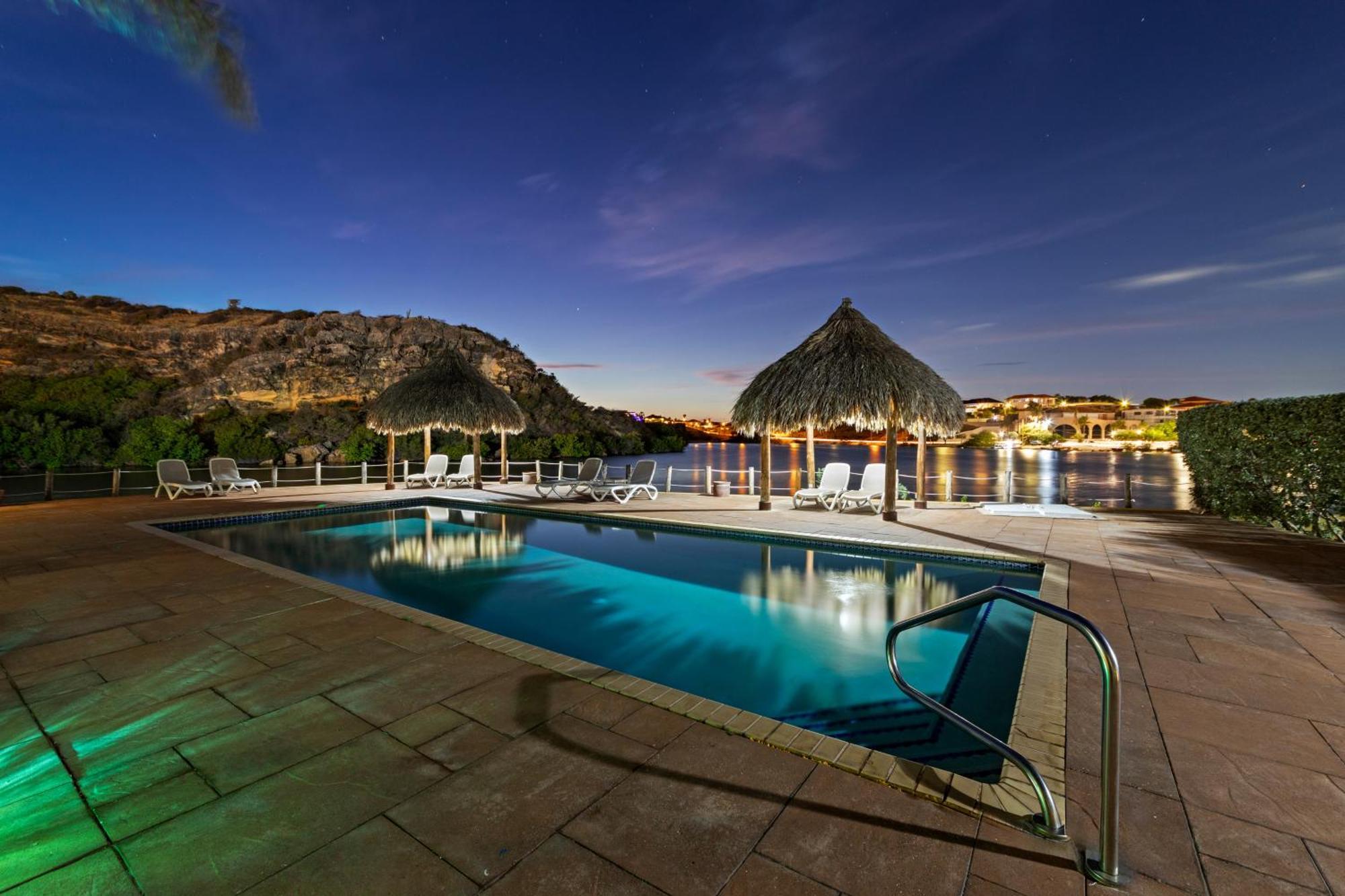 Droom Appartement Met Uitzicht Op De Jachthaven Jan Thiel エクステリア 写真